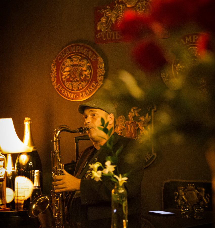 Cork & Bottle Thao Dien Jazz Vang